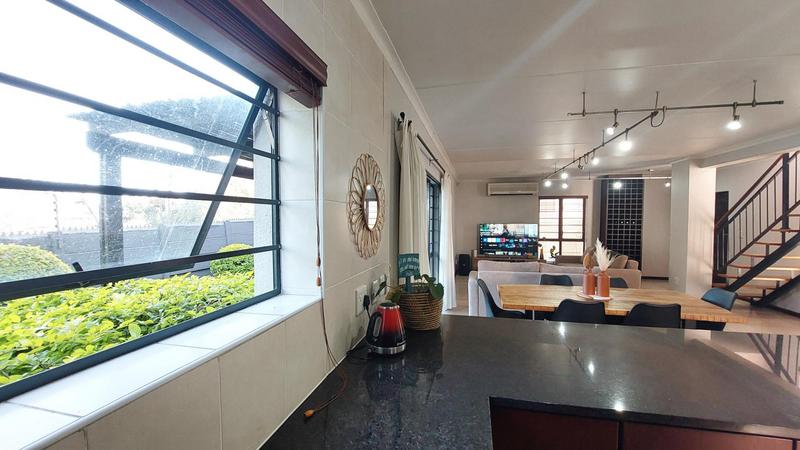 3 Bedroom Property for Sale in Bloemhof Western Cape